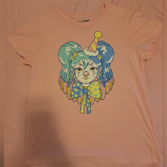 Hot Topic Pastel Clown Girl Boyfriend Fit Girls T-Shirt - Picture 2 of 3